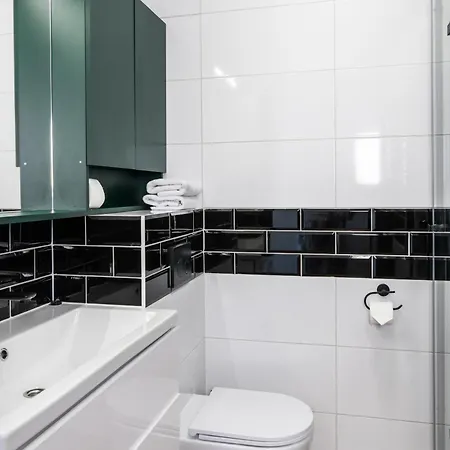 Tumski Free Parking Self Check-in 24h * Познань