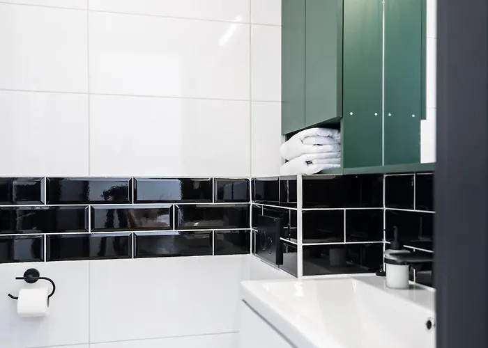 Apartment Tumski Free Parking Self Check-in 24h