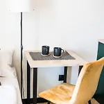 Apartament Tumski Free Parking Self Check-in 24h *
